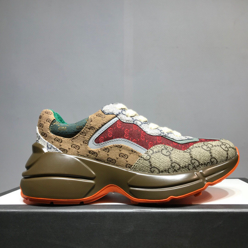 GC Sneakers