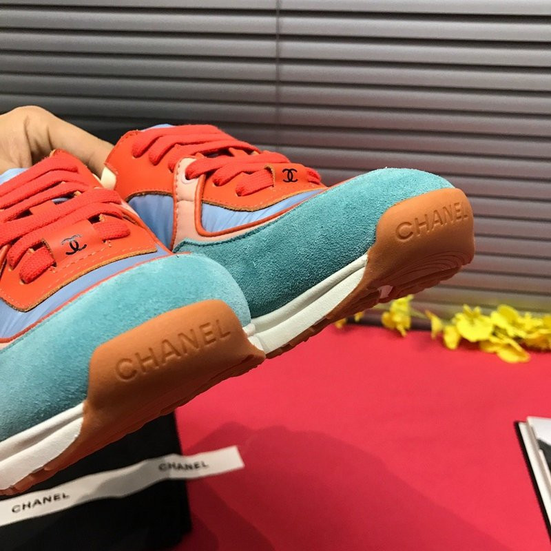 CNL Sneakers