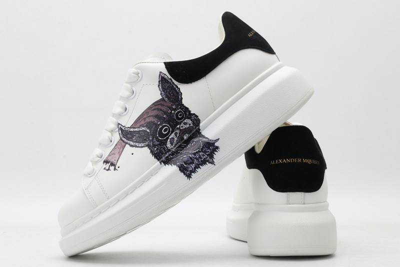 MQ Sneakers