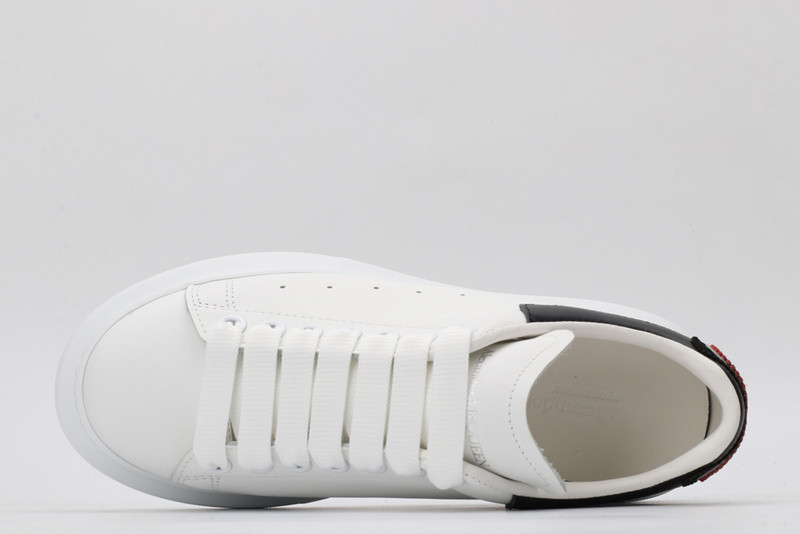 MQ Sneakers