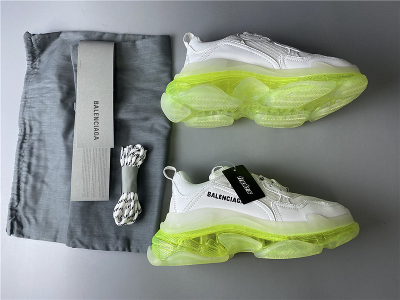 BLCG Triple S 544351-W09O1-0828