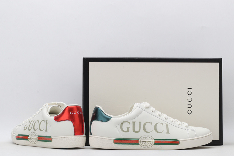 GC ACE EMBROIDERED LOW-TOP SNEAKER WITH LOGO