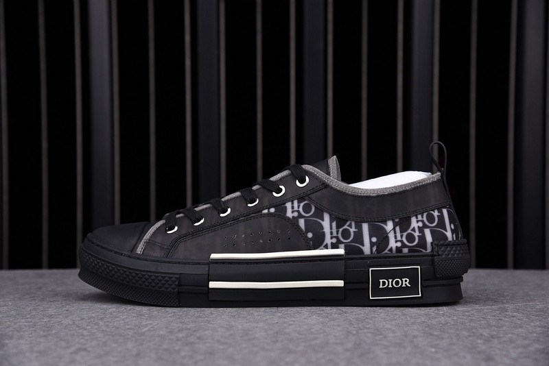 DR B23 Low Top Canvas Oblique Black 3SN249YJP_H960