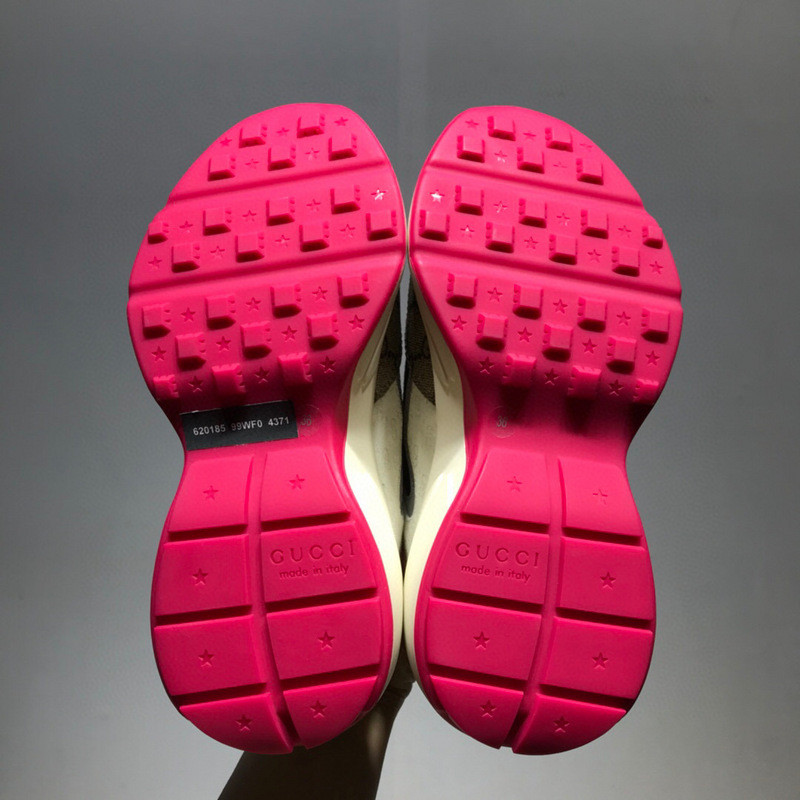 GC Sneakers
