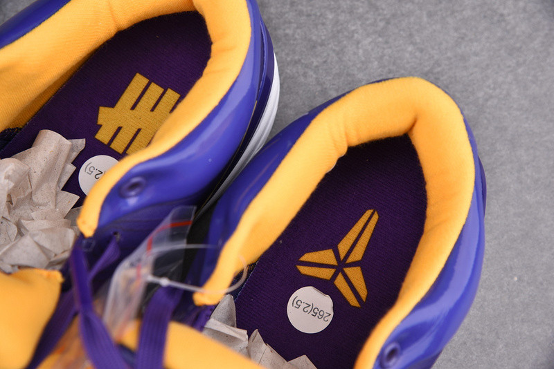 Undefeated x Kobe 4 Protro 