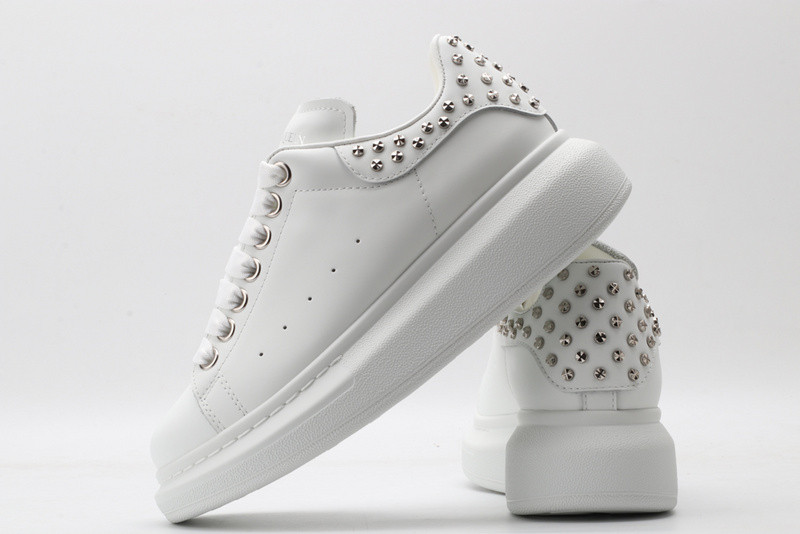 MQ Sneakers