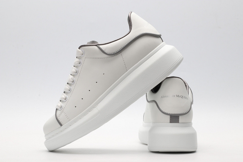 MQ Sneakers