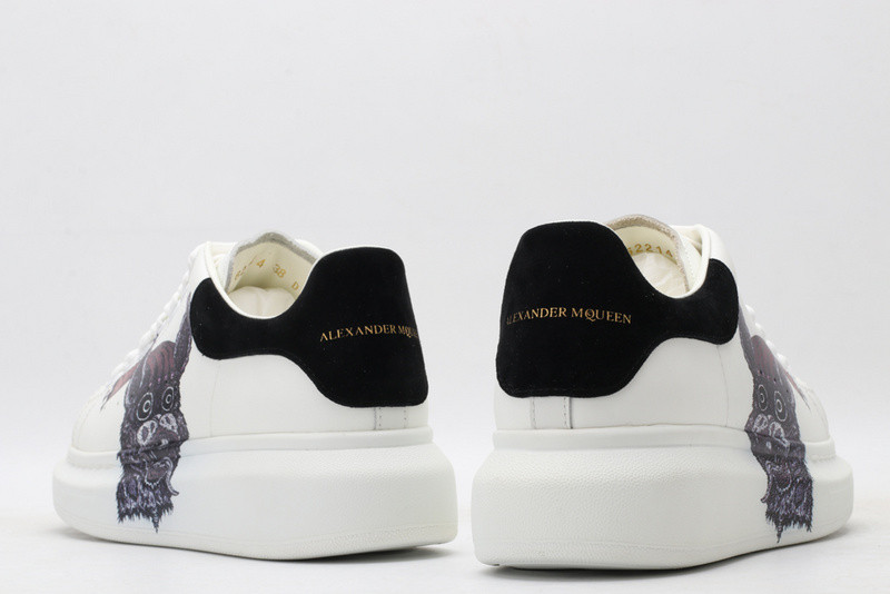 MQ Sneakers