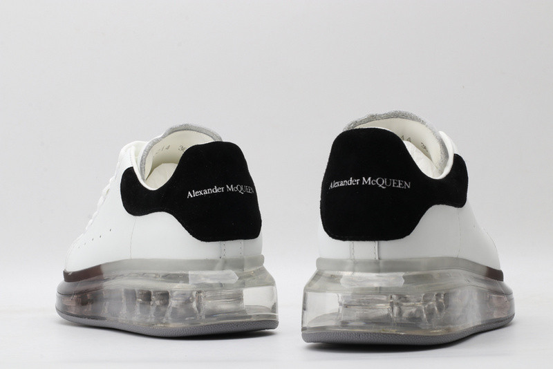 MQ Sneakers