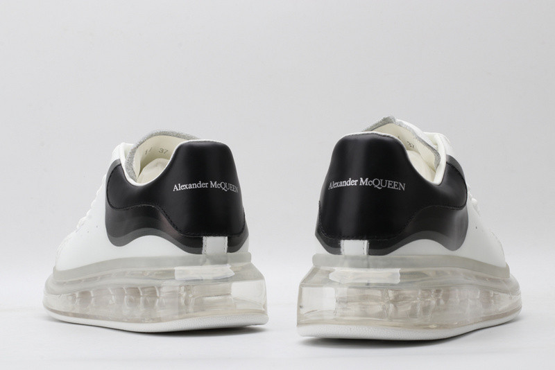 MQ Sneakers