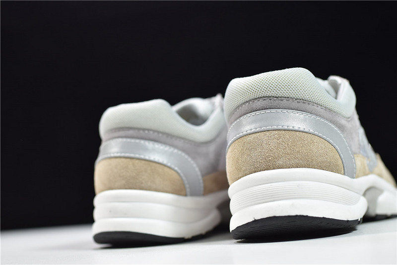 CNL Sneakers