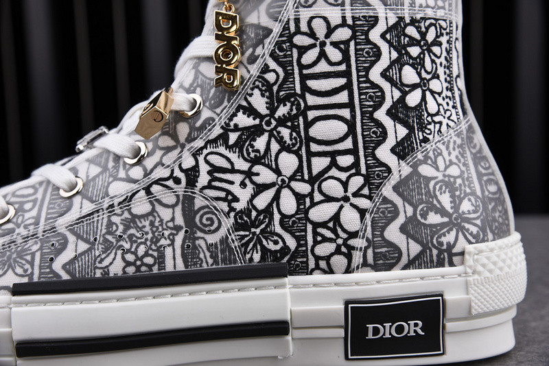 DR B23 High Top Sneaker