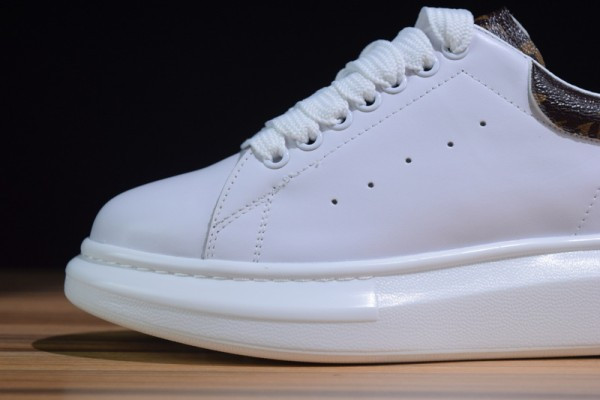MQ Sneakers