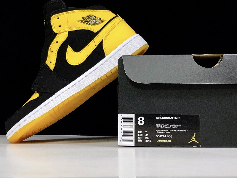 Air Jordan 1 Mid "New Love" 2017 Retro 554724-035