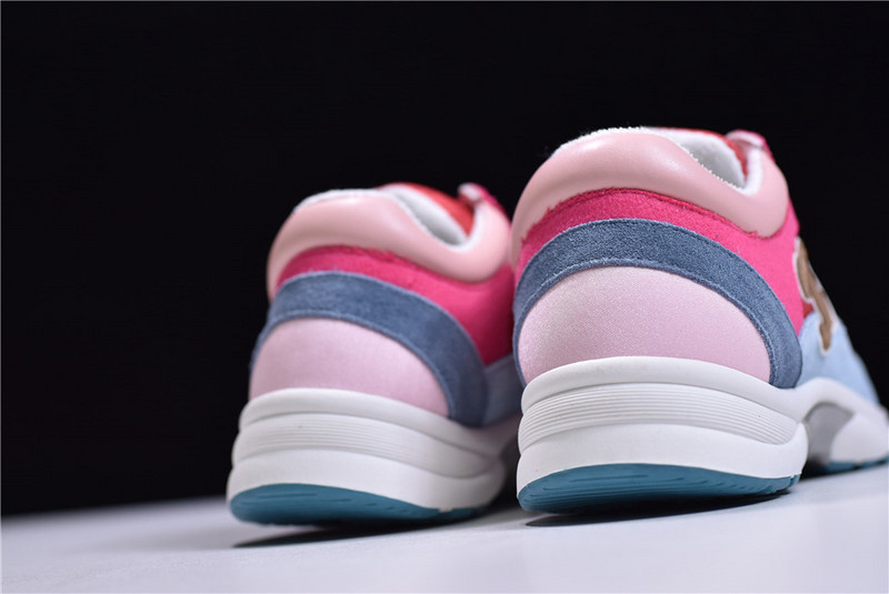 CNL Sneakers