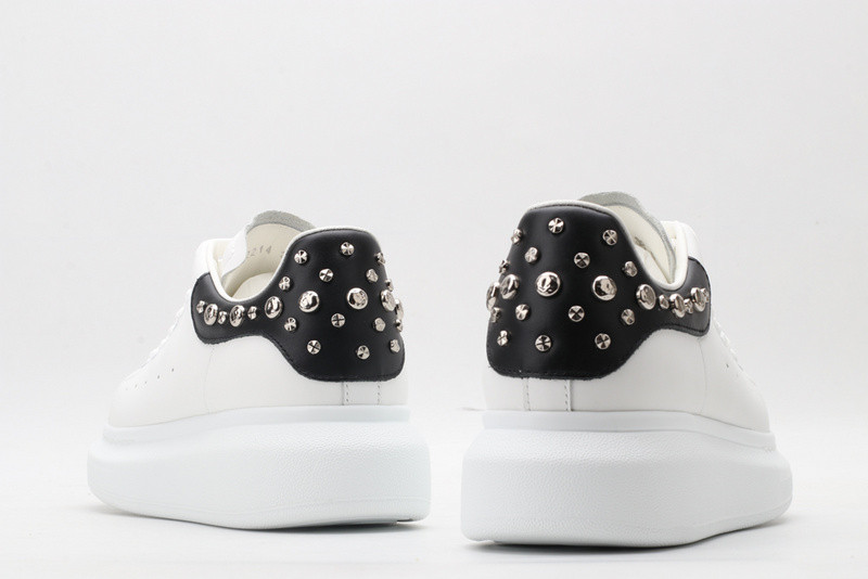 MQ Sneakers