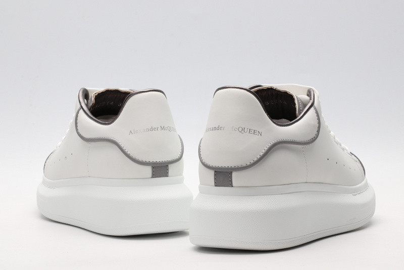 MQ Sneakers