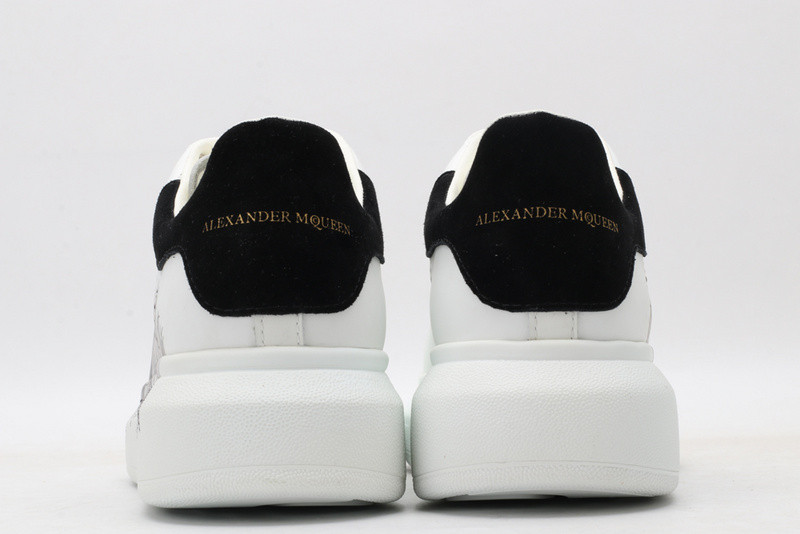 MQ Sneakers