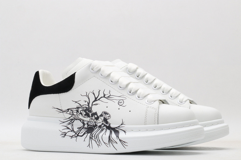 MQ Sneakers