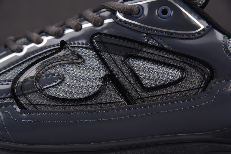 DR B30 Sneaker
