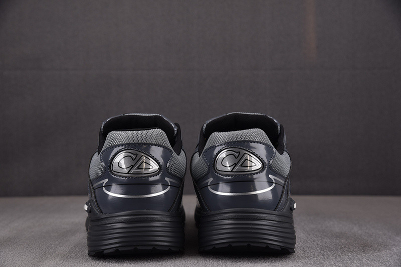 DR B30 Sneaker