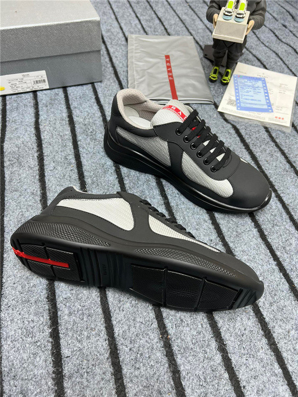 PA Low Sneakers