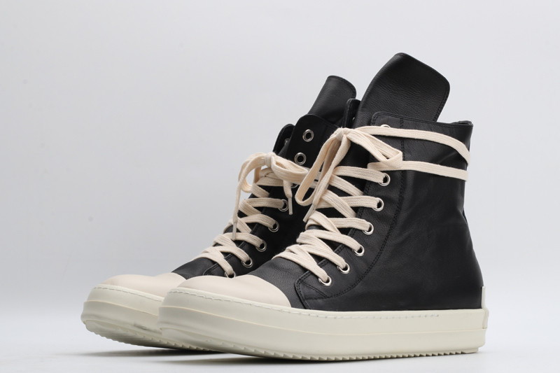 RO Sneakers Black High Smooth