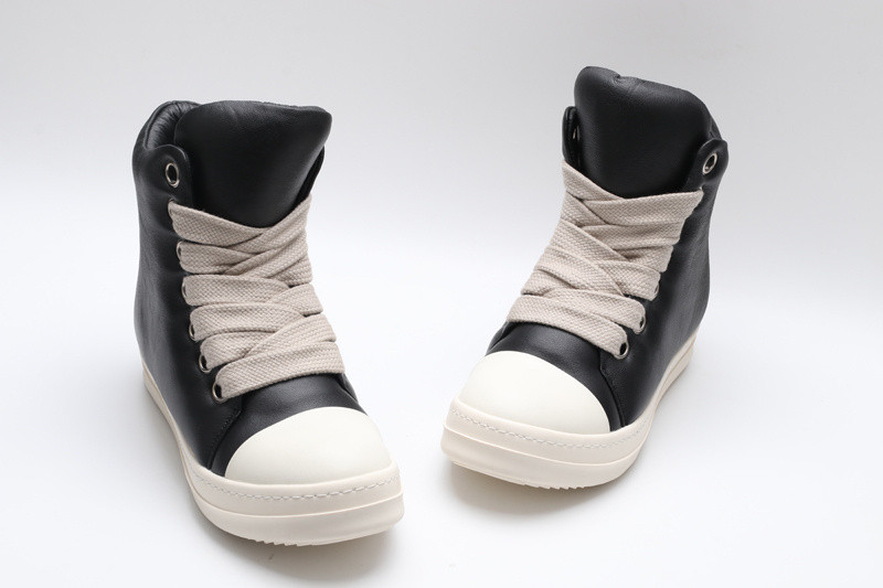 RO Sneakers