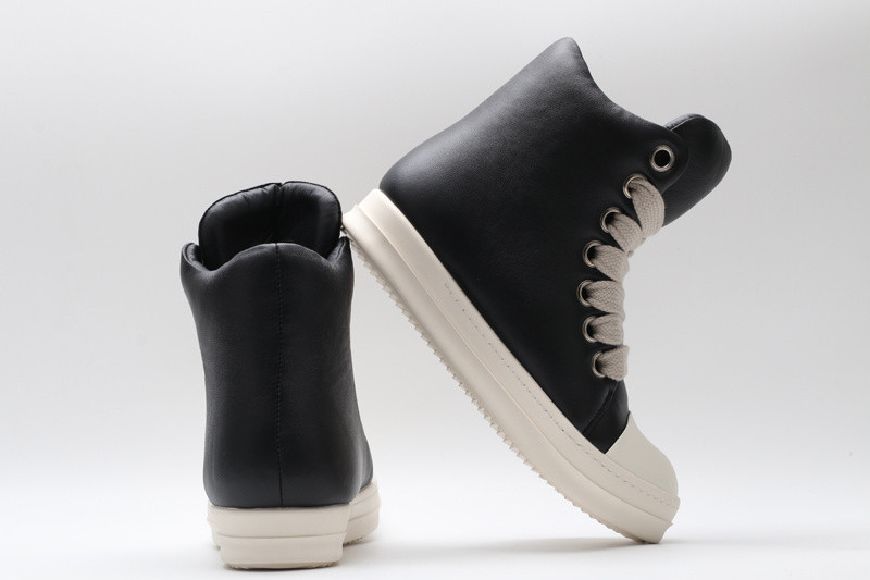 RO Sneakers