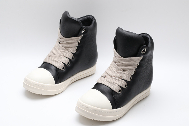 RO Sneakers