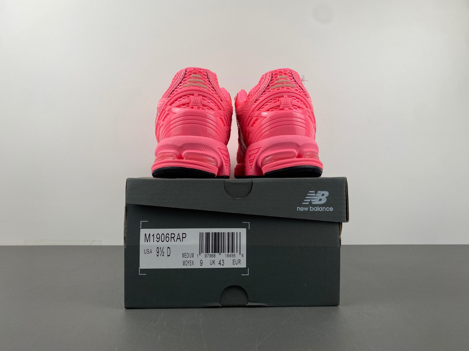 New Balance M1906RAP
