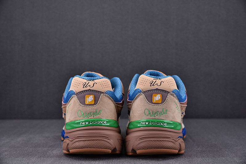 NEW Balan* Sneakers