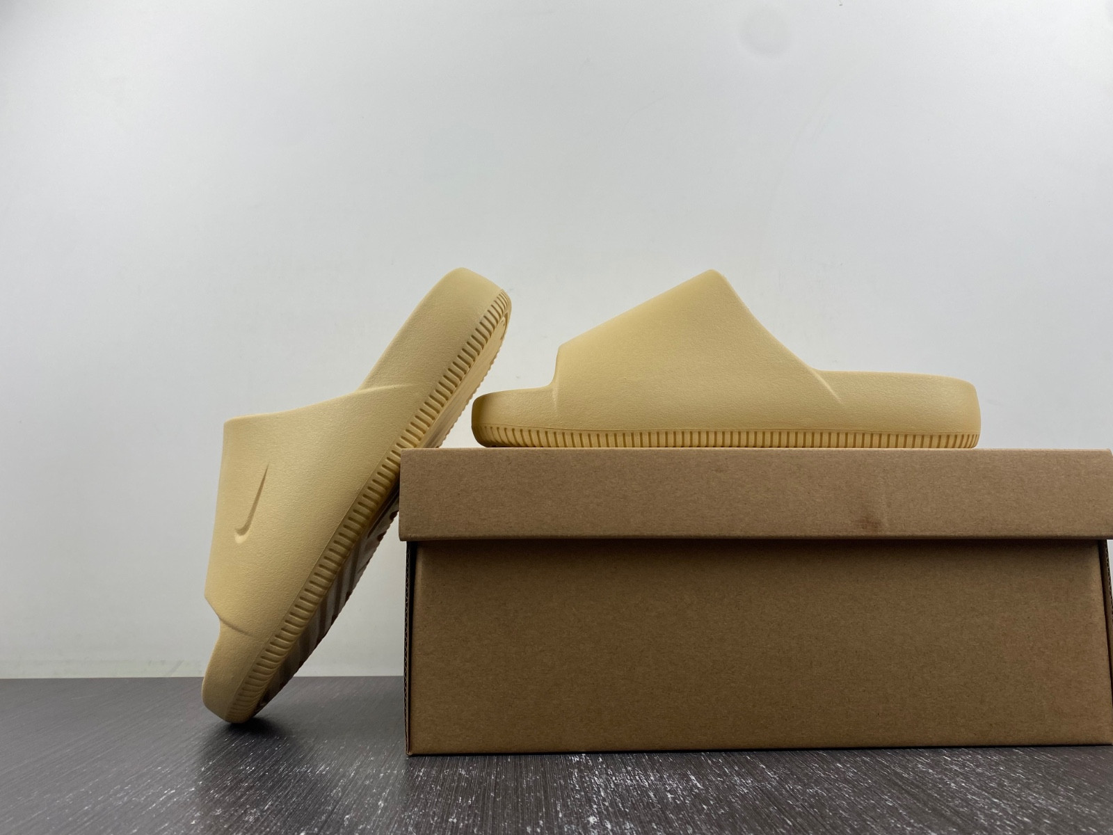 Nike Calm Slides FD4116-200
