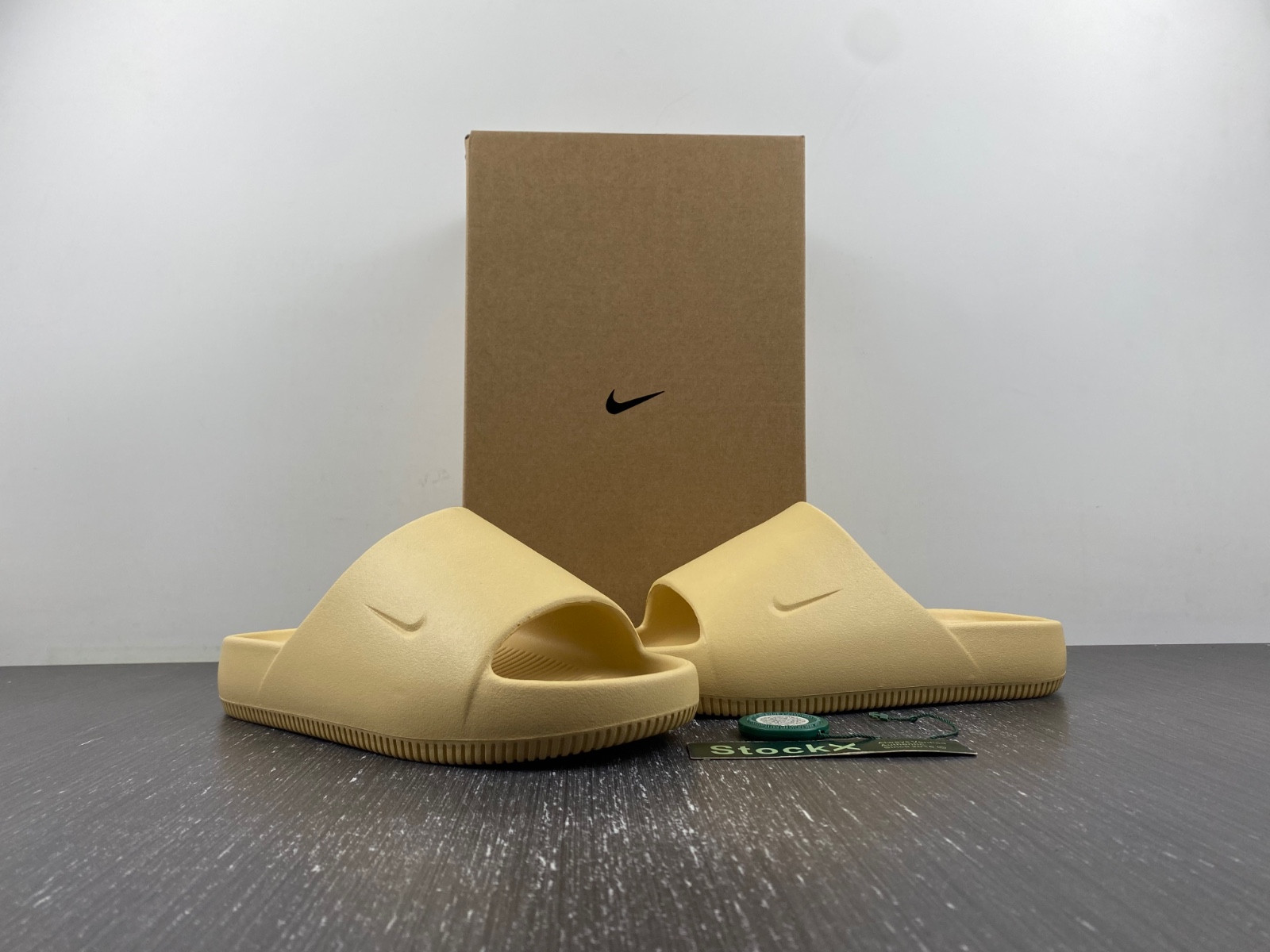 Nike Calm Slides FD4116-200