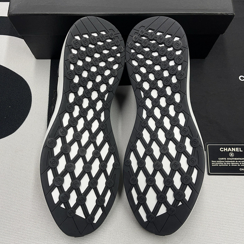 CNL Sneakers