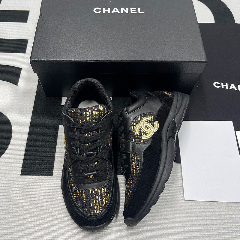 CNL Sneakers