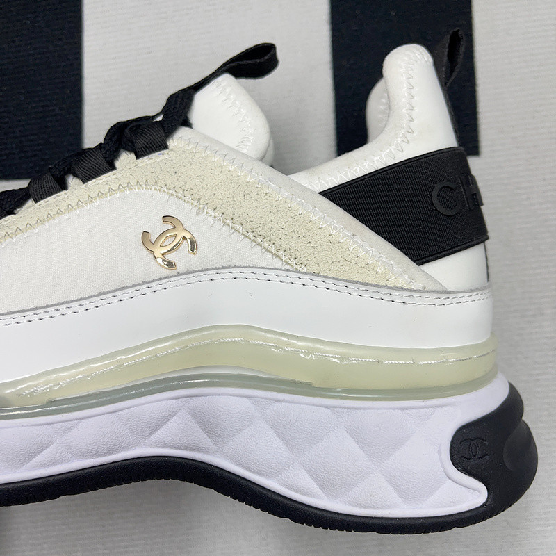 CNL Sneakers