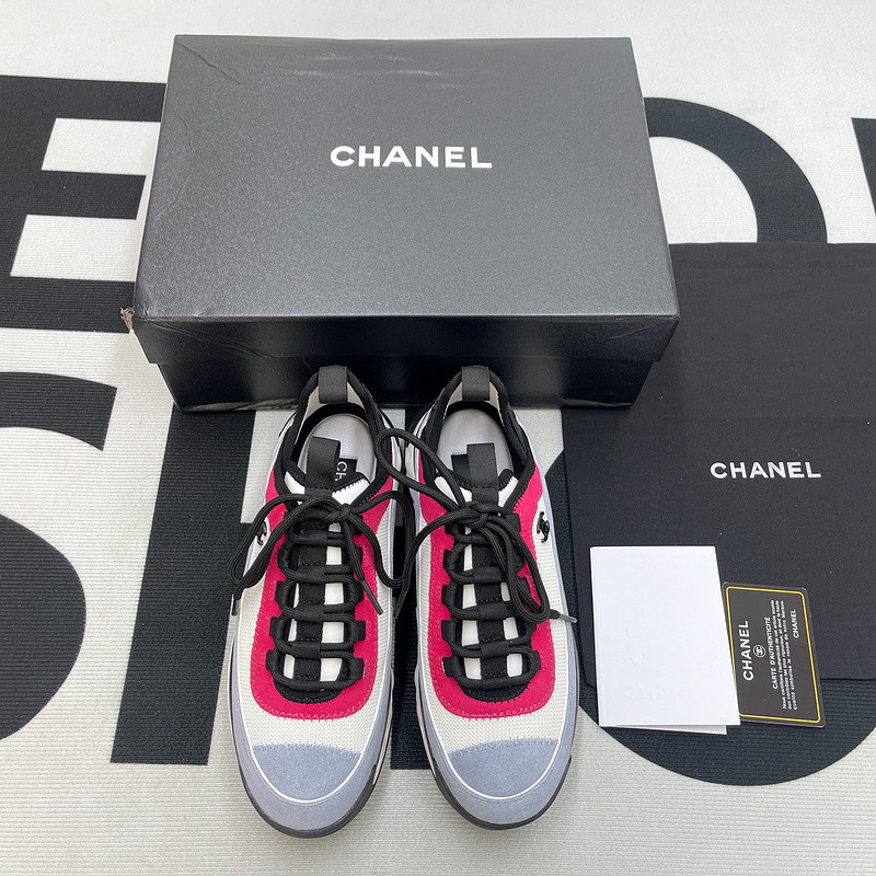 CNL Sneakers
