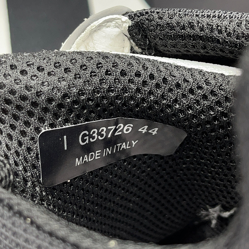 CNL Sneakers