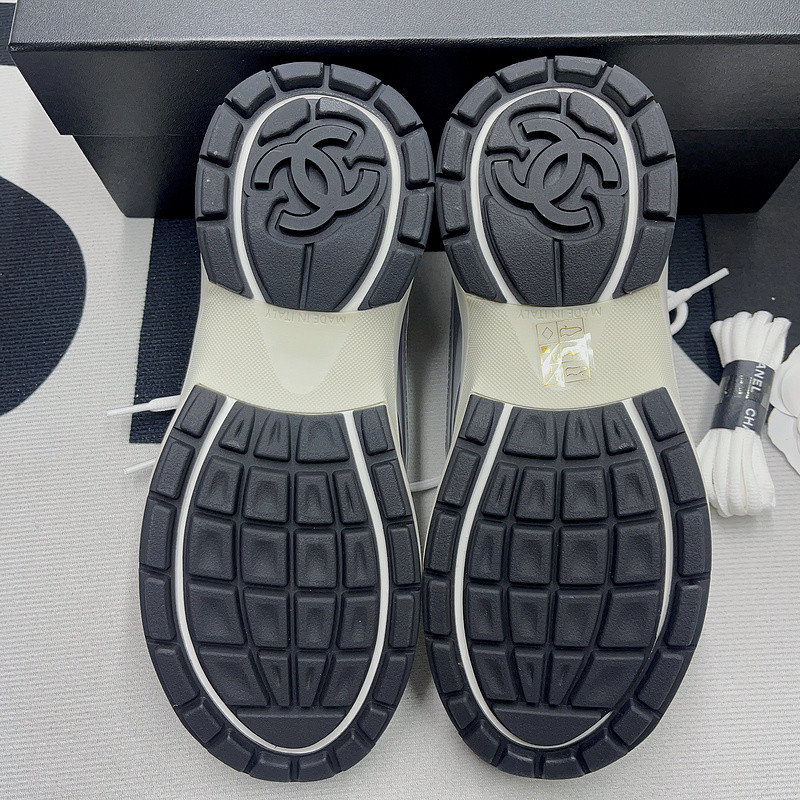 CNL Sneakers