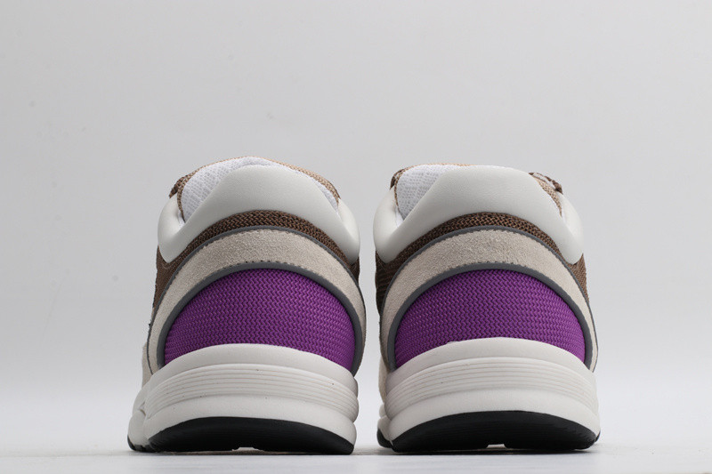 CNL Sneakers