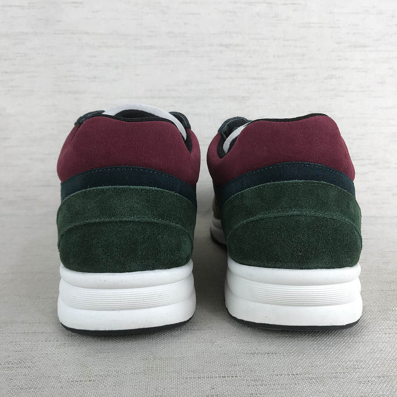 CNL Sneakers