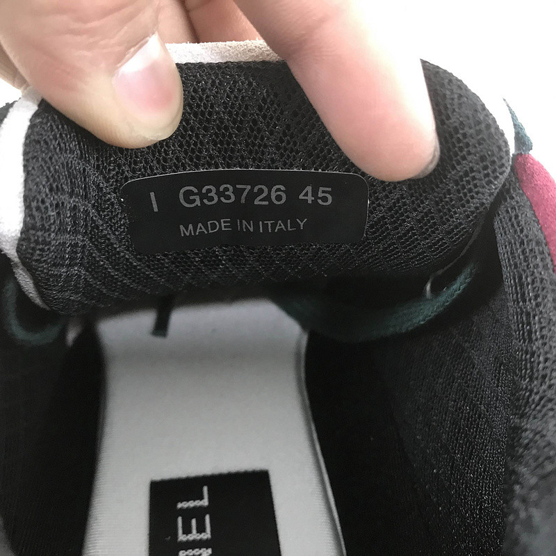 CNL Sneakers