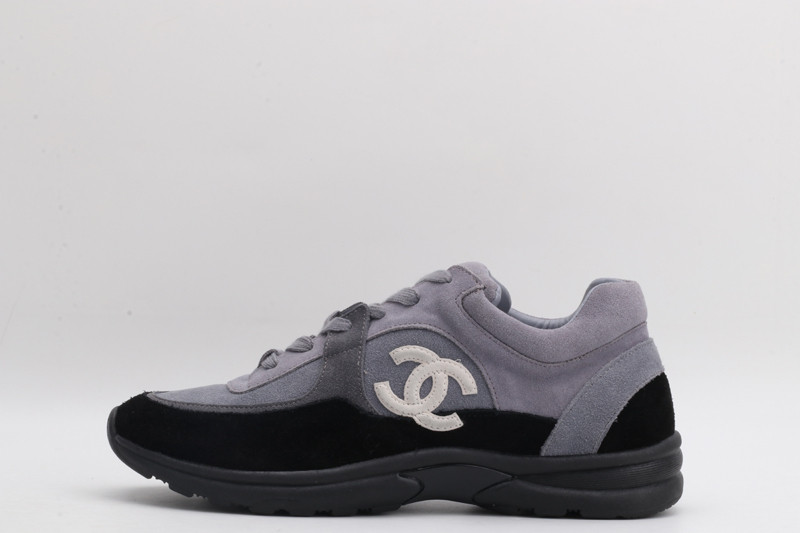 CNL Sneakers