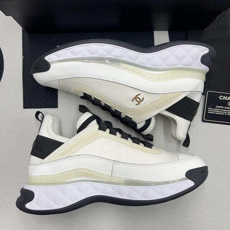 CNL Sneakers