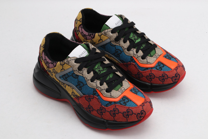 GC Sneakers