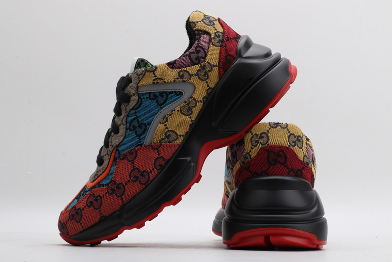 GC Sneakers