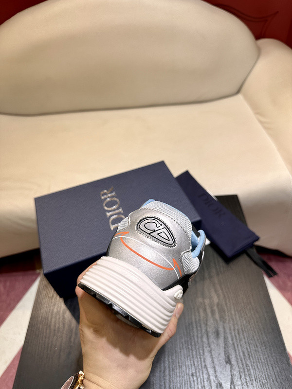 DR B30 Sneaker