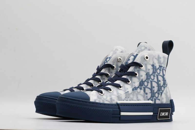 DR B23 High Top Sneaker