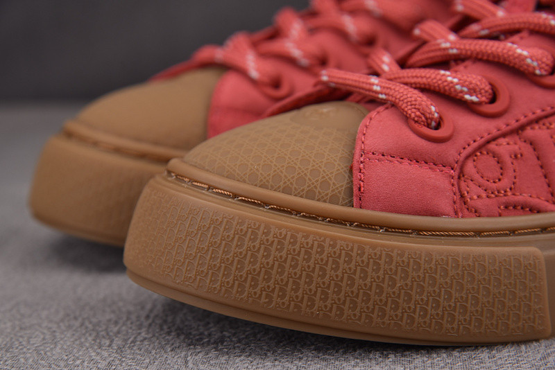 DR B33 Sneaker